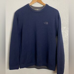 Vintage Men’s North Face Navy Sweater